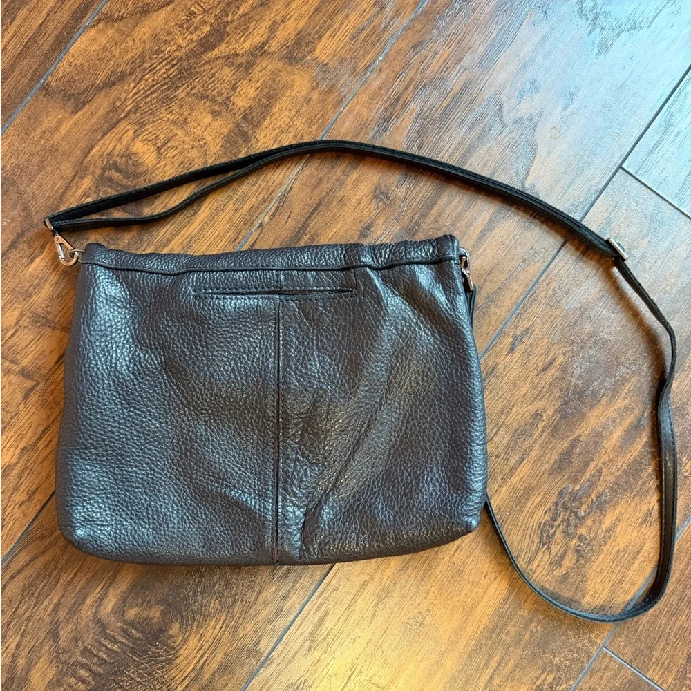 Hammitt Los Angeles VIP Large Crossbody Black Gunmetal Grommets Red Zipper - Picture 13 of 16